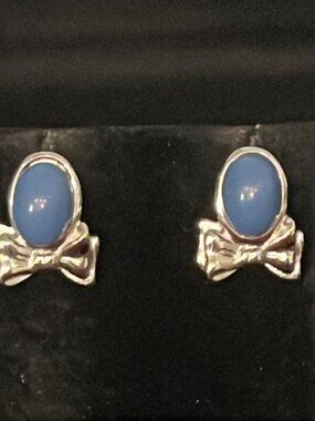 Vintage Richelieu Blue Oval with Silver Tone Bow Earrings
